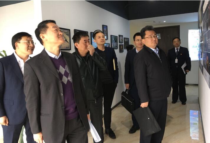 集團(tuán)黨委書記、董事長(zhǎng)任丁率隊(duì)調(diào)研旅投商貿(mào)工作